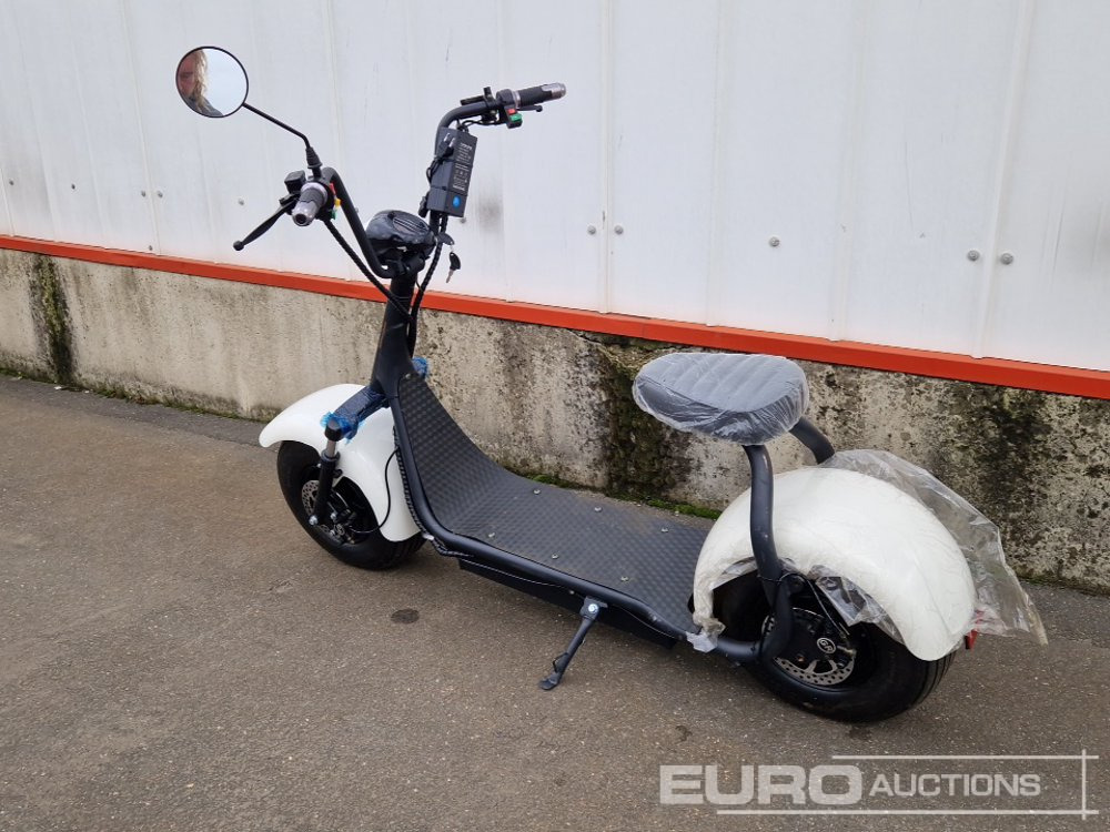 Unused Citycoco Electric Scooter - Motocikl: slika Unused Citycoco Electric Scooter - Motocikl Unused Citycoco Electric Scooter - Motocikl: slika Unused Citycoco Electric Scooter - Motocikl