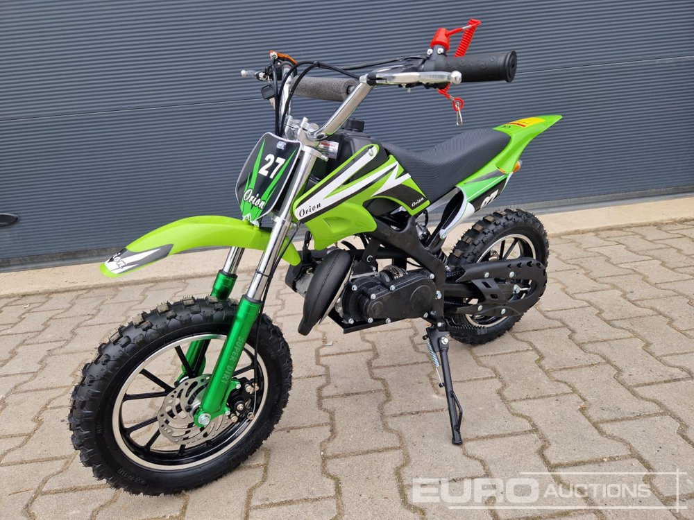 Unused DIRTBIKE 50R-D705 Kids Motorbike, 49cc, Automatic, Petrol - Motocikl: slika Unused DIRTBIKE 50R-D705 Kids Motorbike, 49cc, Automatic, Petrol - Motocikl Unused DIRTBIKE 50R-D705 Kids Motorbike, 49cc, Automatic, Petrol - Motocikl: slika Unused DIRTBIKE 50R-D705 Kids Motorbike, 49cc, Automatic, Petrol - Motocikl