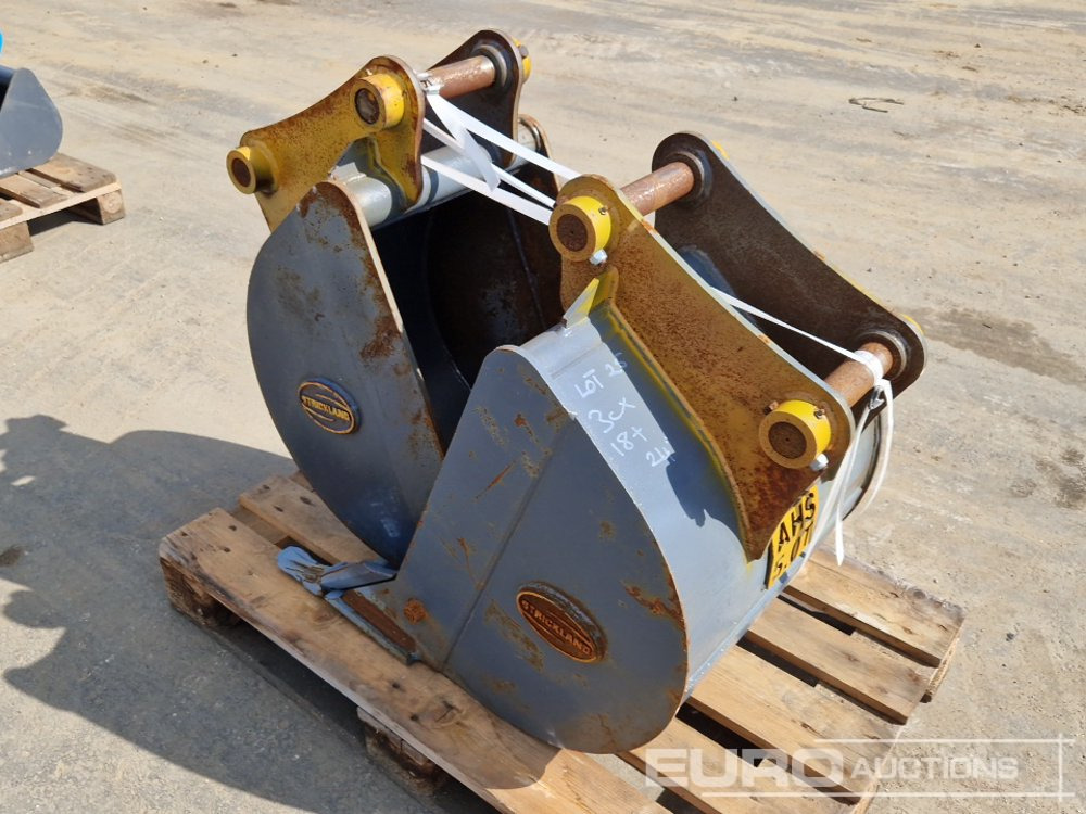 Unused Strickland 24", 18" Digging Buckets to suit JCB 3CX (2 of) - Korpa: slika Unused Strickland 24", 18" Digging Buckets to suit JCB 3CX (2 of) - Korpa Unused Strickland 24", 18" Digging Buckets to suit JCB 3CX (2 of) - Korpa: slika Unused Strickland 24", 18" Digging Buckets to suit JCB 3CX (2 of) - Korpa