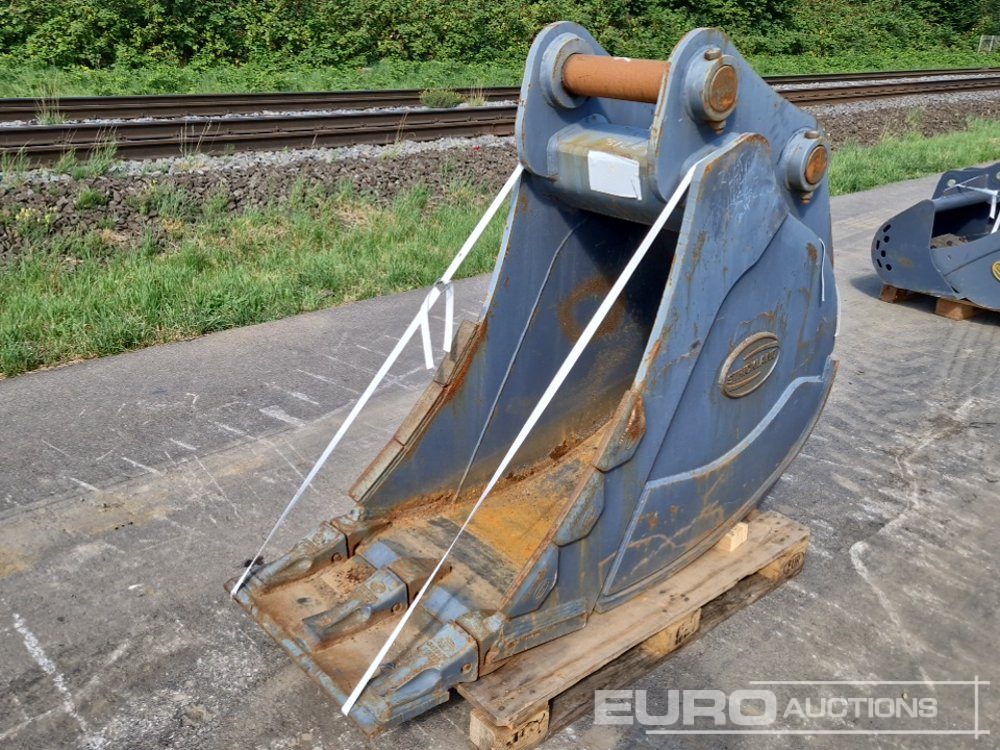 Unused Strickland 24" Digging Bucket to suit JCB JS260 - Korpa: slika Unused Strickland 24" Digging Bucket to suit JCB JS260 - Korpa Unused Strickland 24" Digging Bucket to suit JCB JS260 - Korpa: slika Unused Strickland 24" Digging Bucket to suit JCB JS260 - Korpa