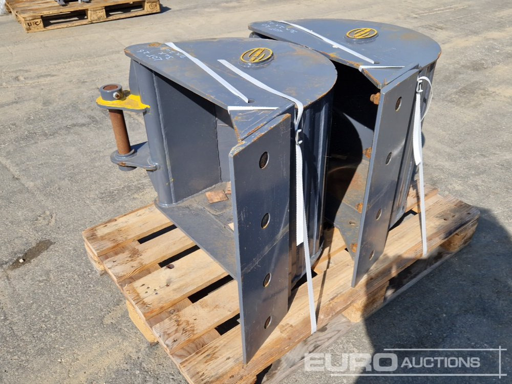 Unused Strickland 24" Digging Buckets to suit JCB 3CX (2 of) - Korpa: slika Unused Strickland 24" Digging Buckets to suit JCB 3CX (2 of) - Korpa Unused Strickland 24" Digging Buckets to suit JCB 3CX (2 of) - Korpa: slika Unused Strickland 24" Digging Buckets to suit JCB 3CX (2 of) - Korpa