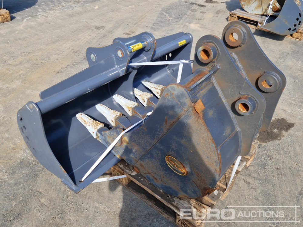 Unused Strickland 60" Ditching, 30" Digging Buckets, 45mm Pin to suit Doosan DX85 (2 of) - Korpa: slika Unused Strickland 60" Ditching, 30" Digging Buckets, 45mm Pin to suit Doosan DX85 (2 of) - Korpa Unused Strickland 60" Ditching, 30" Digging Buckets, 45mm Pin to suit Doosan DX85 (2 of) - Korpa: slika Unused Strickland 60" Ditching, 30" Digging Buckets, 45mm Pin to suit Doosan DX85 (2 of) - Korpa