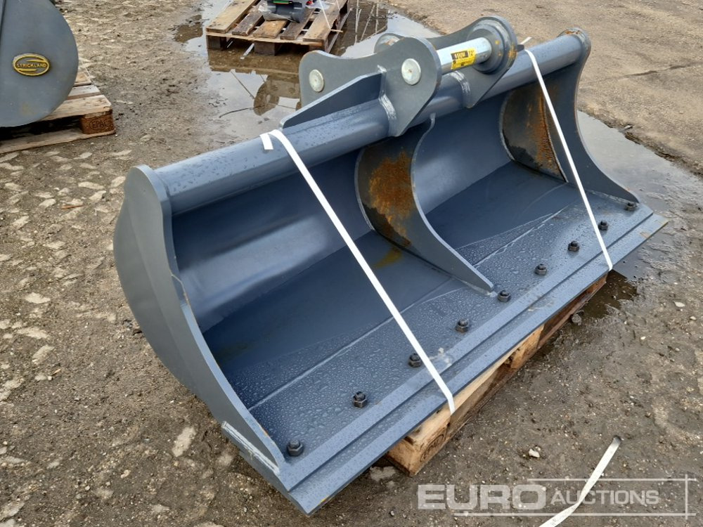 Unused Strickland 72" Ditching Bucket, 65mm Pin to suit Hitachi ZX130 - Korpa: slika Unused Strickland 72" Ditching Bucket, 65mm Pin to suit Hitachi ZX130 - Korpa Unused Strickland 72" Ditching Bucket, 65mm Pin to suit Hitachi ZX130 - Korpa: slika Unused Strickland 72" Ditching Bucket, 65mm Pin to suit Hitachi ZX130 - Korpa