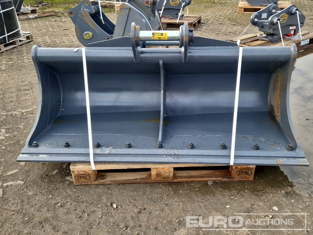 Unused Strickland 72" Ditching Bucket, 65mm Pin to suit Hitachi ZX130 - Korpa: slika Unused Strickland 72" Ditching Bucket, 65mm Pin to suit Hitachi ZX130 - Korpa Unused Strickland 72" Ditching Bucket, 65mm Pin to suit Hitachi ZX130 - Korpa: slika Unused Strickland 72" Ditching Bucket, 65mm Pin to suit Hitachi ZX130 - Korpa