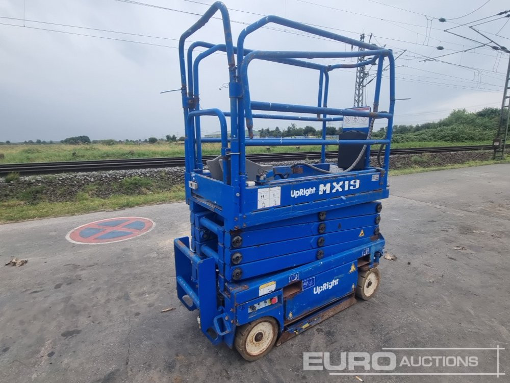 Upright MX19 - Podizna platforma: slika Upright MX19 - Podizna platforma Upright MX19 - Podizna platforma: slika Upright MX19 - Podizna platforma
