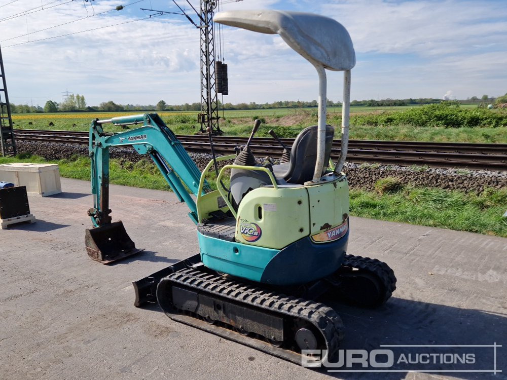 Yanmar VIO15-2 - Mini bager: slika Yanmar VIO15-2 - Mini bager Yanmar VIO15-2 - Mini bager: slika Yanmar VIO15-2 - Mini bager