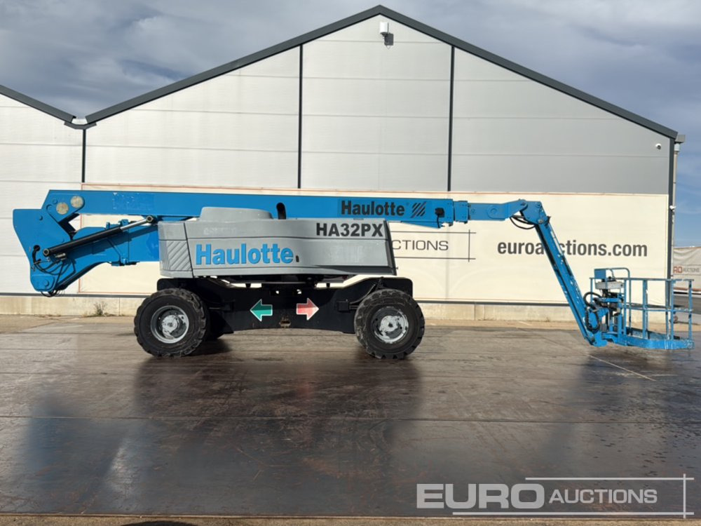 Teleskopski krak 2005 Haulotte HA32PX: slika Teleskopski krak 2005 Haulotte HA32PX Teleskopski krak 2005 Haulotte HA32PX: slika Teleskopski krak 2005 Haulotte HA32PX