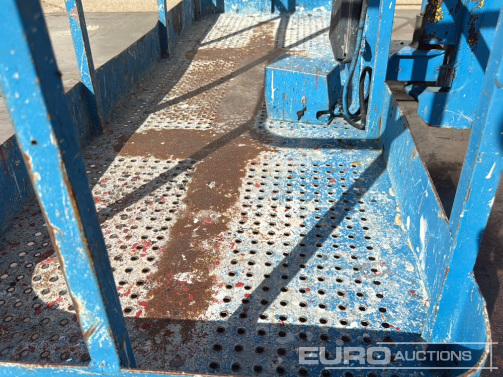 Teleskopski krak 2005 Haulotte HA32PX: slika Teleskopski krak 2005 Haulotte HA32PX Teleskopski krak 2005 Haulotte HA32PX: slika Teleskopski krak 2005 Haulotte HA32PX