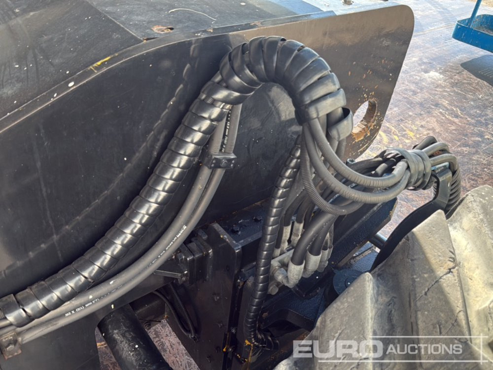 Teleskopski krak 2005 Haulotte HA32PX: slika Teleskopski krak 2005 Haulotte HA32PX Teleskopski krak 2005 Haulotte HA32PX: slika Teleskopski krak 2005 Haulotte HA32PX