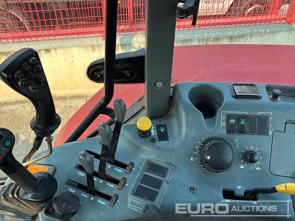 2007 McCormick MC105 - Traktor: slika 2007 McCormick MC105 - Traktor 2007 McCormick MC105 - Traktor: slika 2007 McCormick MC105 - Traktor