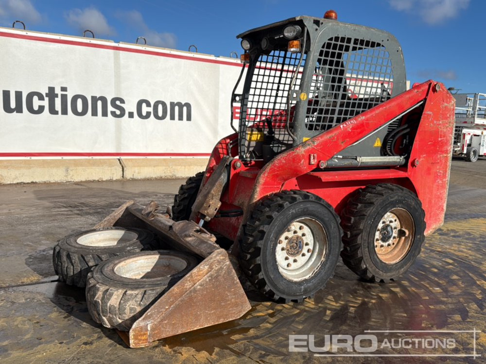 2007 Wacker Neuson 701S - Mini utovarivač: slika 2007 Wacker Neuson 701S - Mini utovarivač 2007 Wacker Neuson 701S - Mini utovarivač: slika 2007 Wacker Neuson 701S - Mini utovarivač