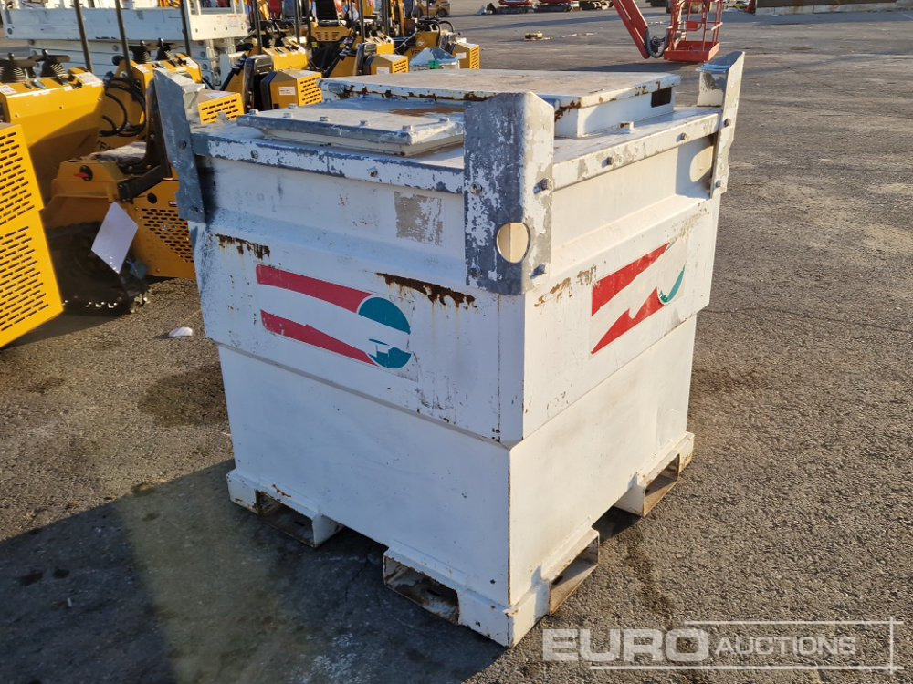 2008 Western 1000Ltr Diesel Bowser - Cisterna za skladištenje: slika 2008 Western 1000Ltr Diesel Bowser - Cisterna za skladištenje 2008 Western 1000Ltr Diesel Bowser - Cisterna za skladištenje: slika 2008 Western 1000Ltr Diesel Bowser - Cisterna za skladištenje