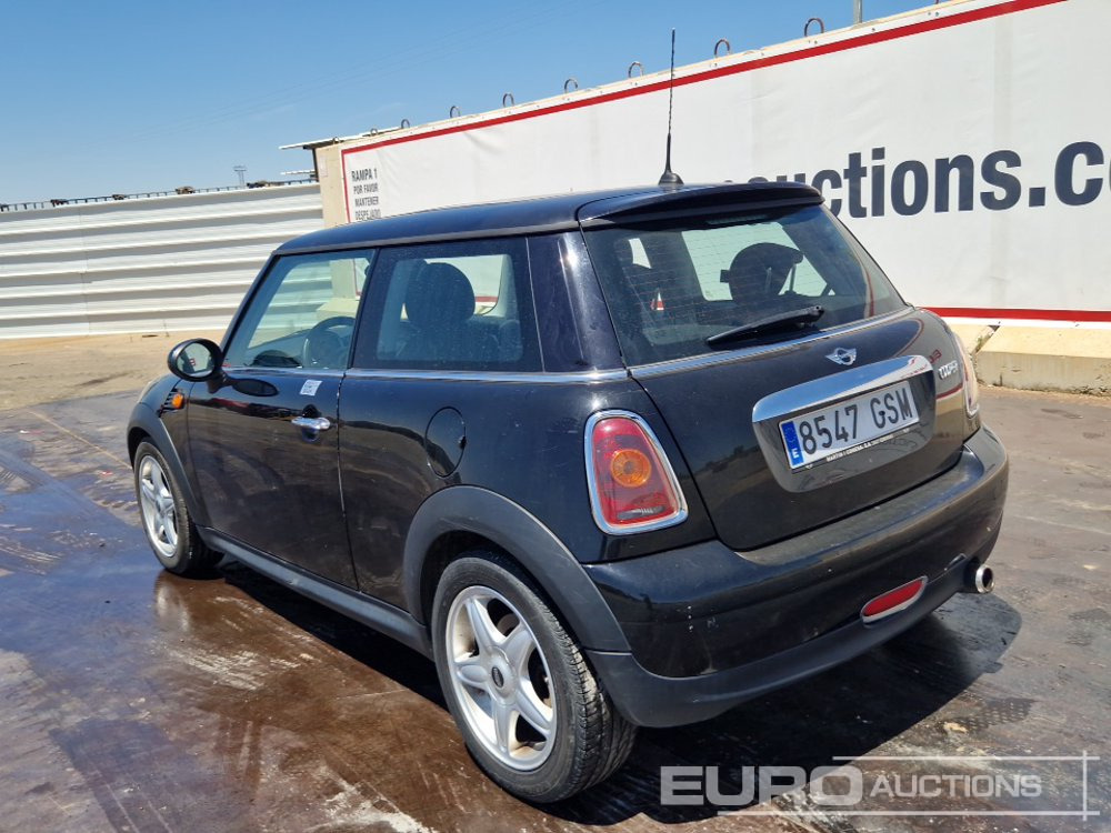 2009 Mini Cooper - Automobil: slika 2009 Mini Cooper - Automobil 2009 Mini Cooper - Automobil: slika 2009 Mini Cooper - Automobil