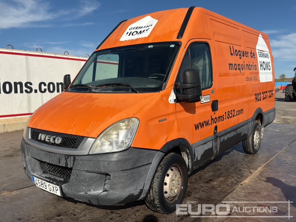 2010 Iveco Daily 35 S14 - Furgon: slika 2010 Iveco Daily 35 S14 - Furgon 2010 Iveco Daily 35 S14 - Furgon: slika 2010 Iveco Daily 35 S14 - Furgon