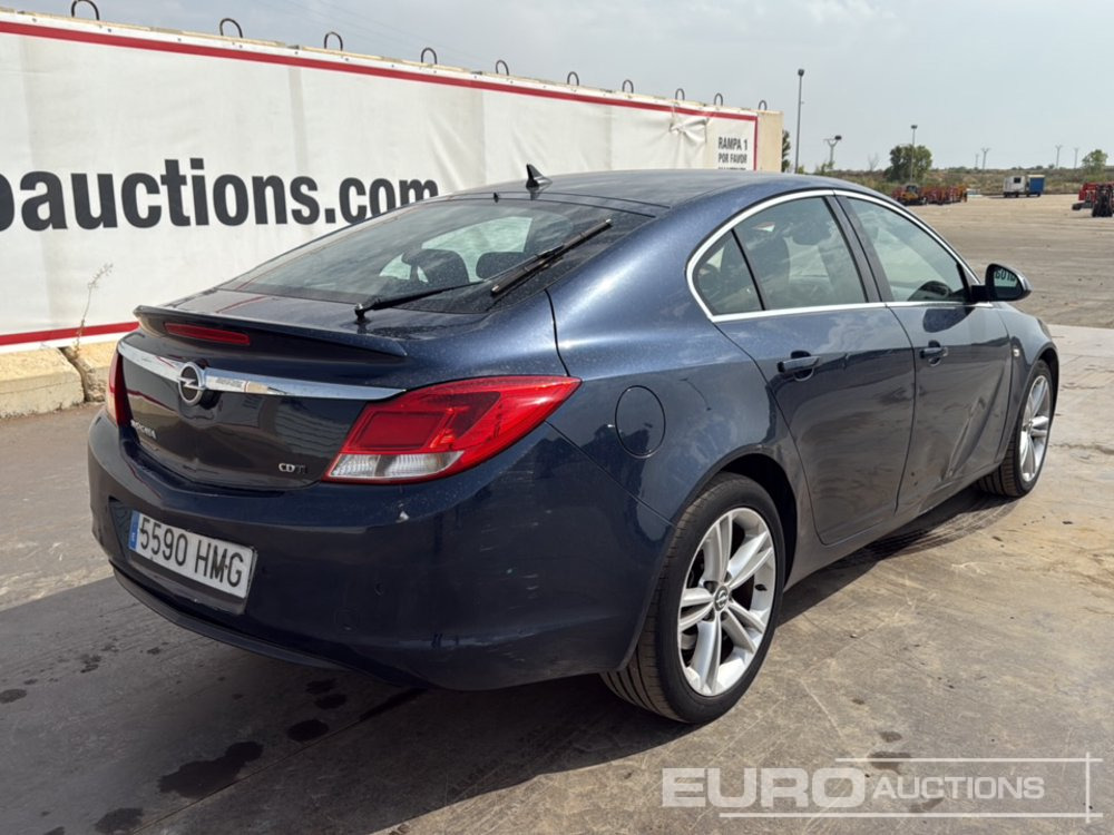 2012 Opel Insignia - Automobil: slika 2012 Opel Insignia - Automobil 2012 Opel Insignia - Automobil: slika 2012 Opel Insignia - Automobil