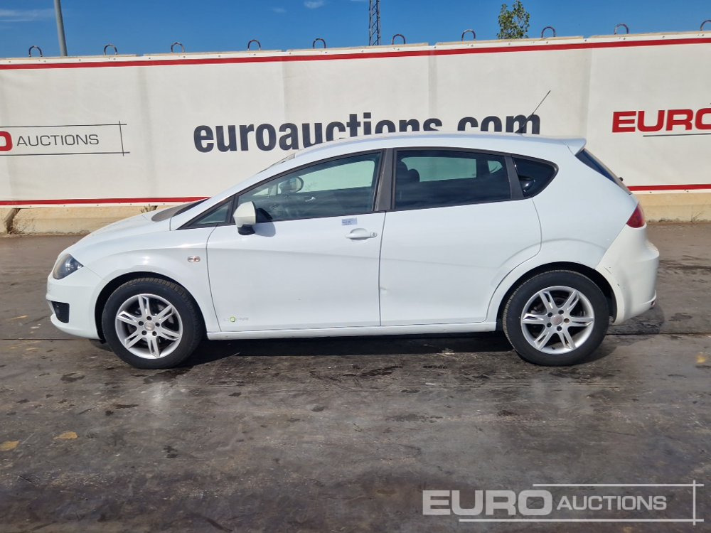 2012 Seat Leon - Automobil: slika 2012 Seat Leon - Automobil 2012 Seat Leon - Automobil: slika 2012 Seat Leon - Automobil