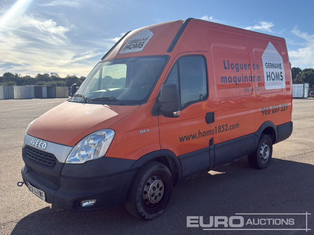 2014 Iveco Daily 35 S13 - Furgon: slika 2014 Iveco Daily 35 S13 - Furgon 2014 Iveco Daily 35 S13 - Furgon: slika 2014 Iveco Daily 35 S13 - Furgon