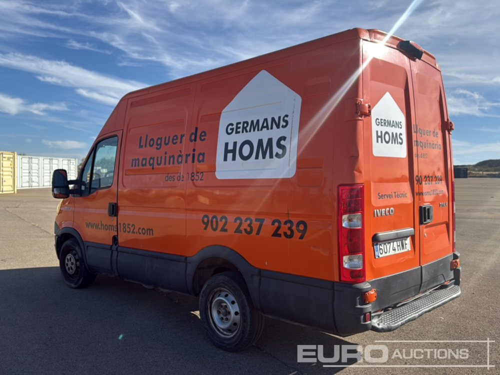 2014 Iveco Daily 35 S13 - Furgon: slika 2014 Iveco Daily 35 S13 - Furgon 2014 Iveco Daily 35 S13 - Furgon: slika 2014 Iveco Daily 35 S13 - Furgon