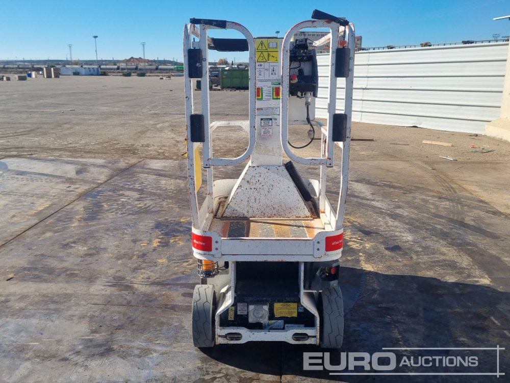 2015 JLG 1230ES - Podizna platforma: slika 2015 JLG 1230ES - Podizna platforma 2015 JLG 1230ES - Podizna platforma: slika 2015 JLG 1230ES - Podizna platforma