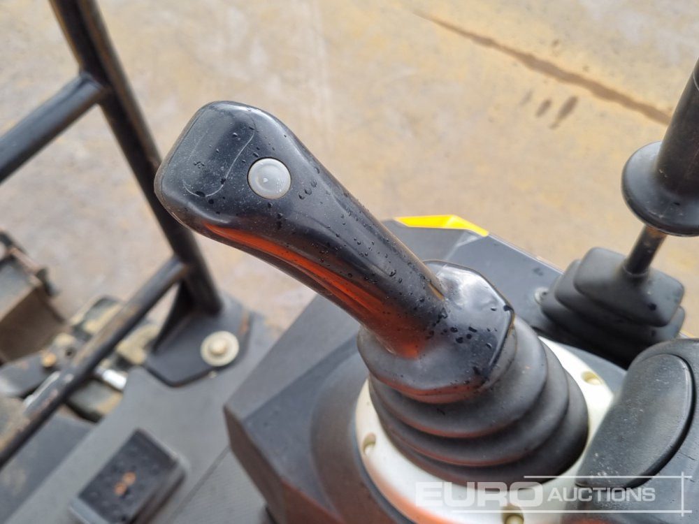 Mini bager 2021 JCB 16C-1 T3: slika Mini bager 2021 JCB 16C-1 T3 Mini bager 2021 JCB 16C-1 T3: slika Mini bager 2021 JCB 16C-1 T3