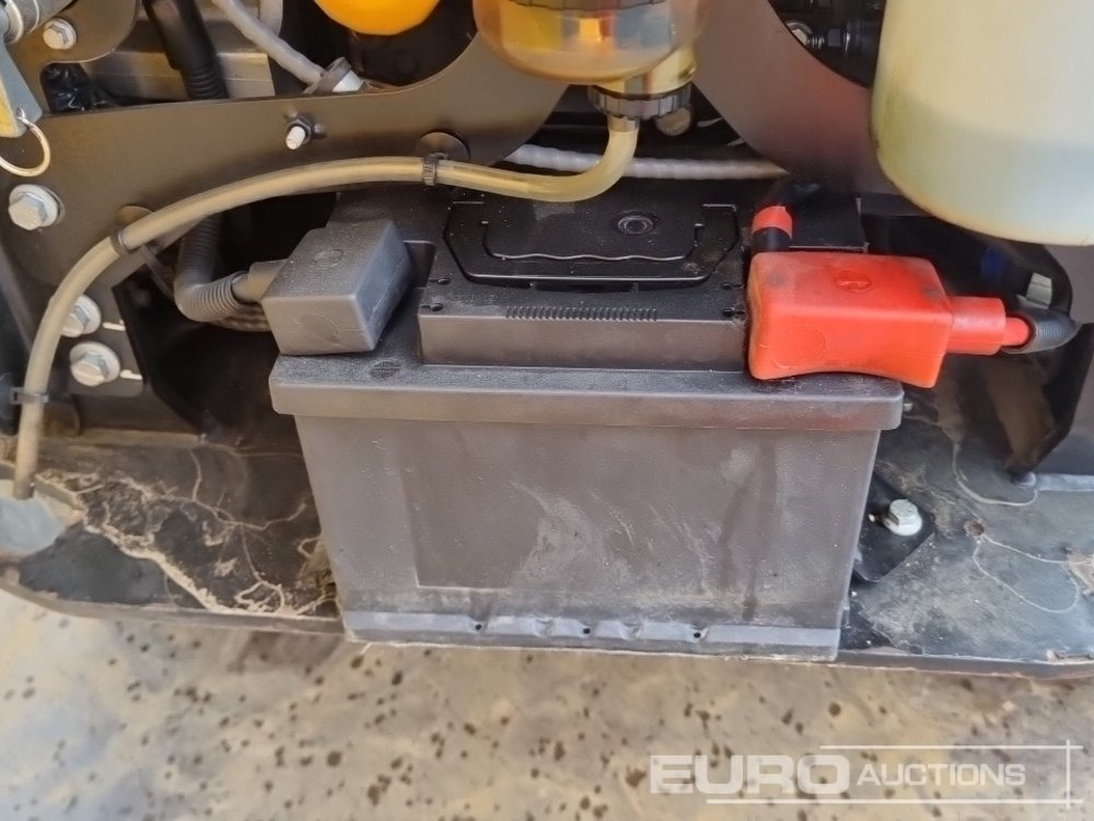 Mini bager 2021 JCB 16C-1 T3: slika Mini bager 2021 JCB 16C-1 T3 Mini bager 2021 JCB 16C-1 T3: slika Mini bager 2021 JCB 16C-1 T3