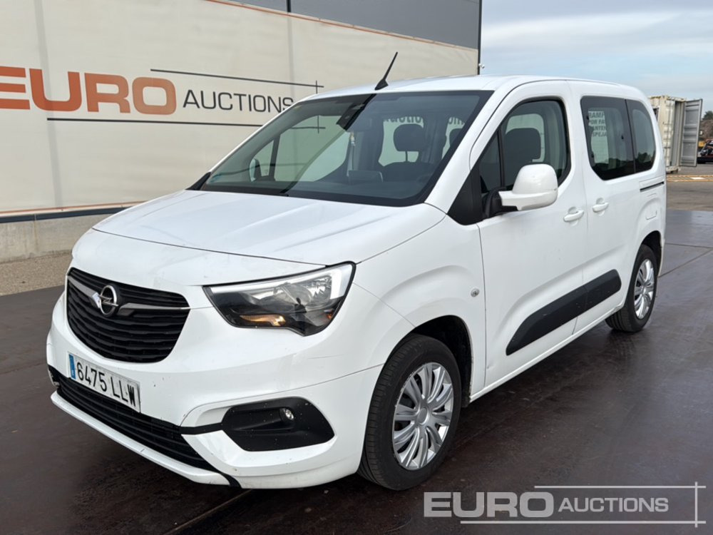 2020 Opel COMBO LIFE - Dostavno vozilo: slika 2020 Opel COMBO LIFE - Dostavno vozilo 2020 Opel COMBO LIFE - Dostavno vozilo: slika 2020 Opel COMBO LIFE - Dostavno vozilo