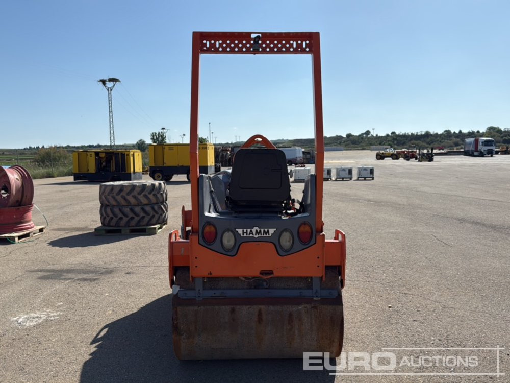 Hamm HD12VV - Građevinski strojevi: slika Hamm HD12VV - Građevinski strojevi Hamm HD12VV - Građevinski strojevi: slika Hamm HD12VV - Građevinski strojevi