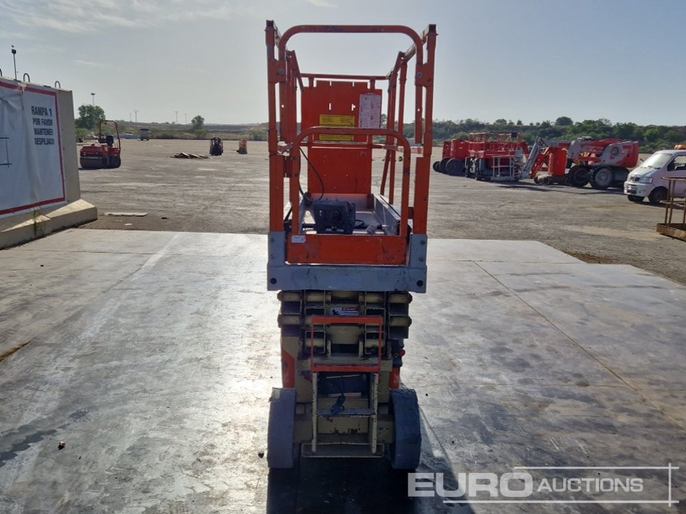 Podizna platforma JLG 2030ES: slika Podizna platforma JLG 2030ES