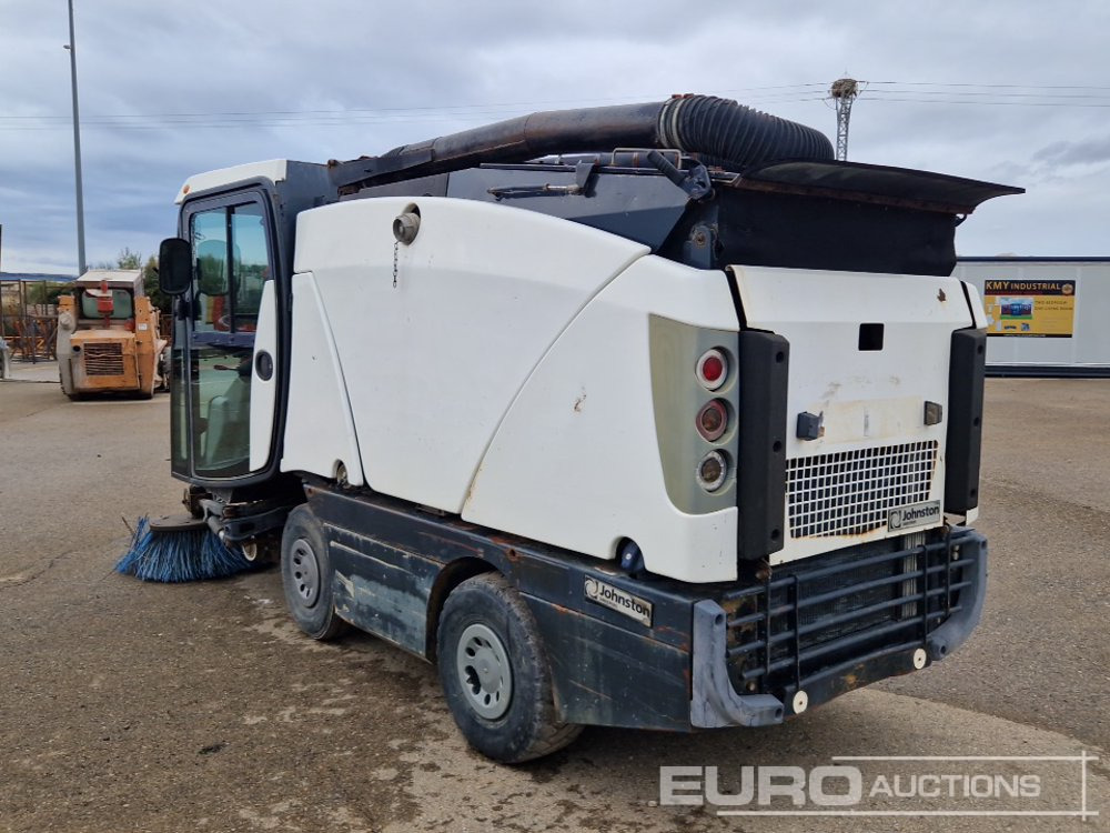 Johnston 142A 101T - Cestovna čistilica: slika Johnston 142A 101T - Cestovna čistilica Johnston 142A 101T - Cestovna čistilica: slika Johnston 142A 101T - Cestovna čistilica