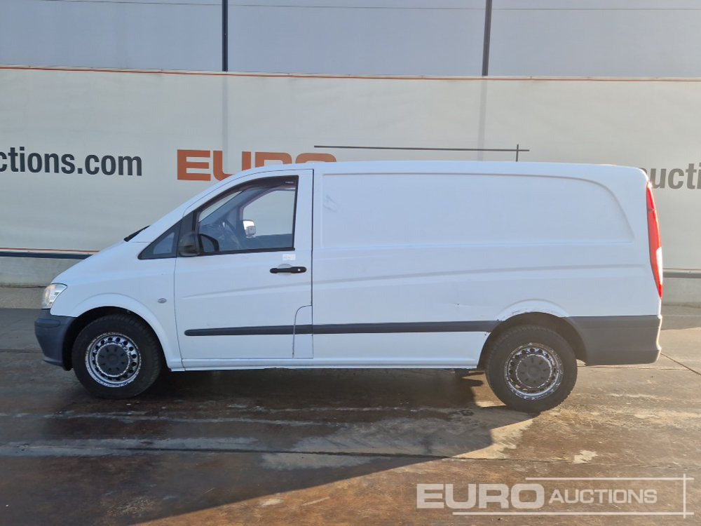Mercedes Vito - Mali kombi: slika Mercedes Vito - Mali kombi Mercedes Vito - Mali kombi: slika Mercedes Vito - Mali kombi