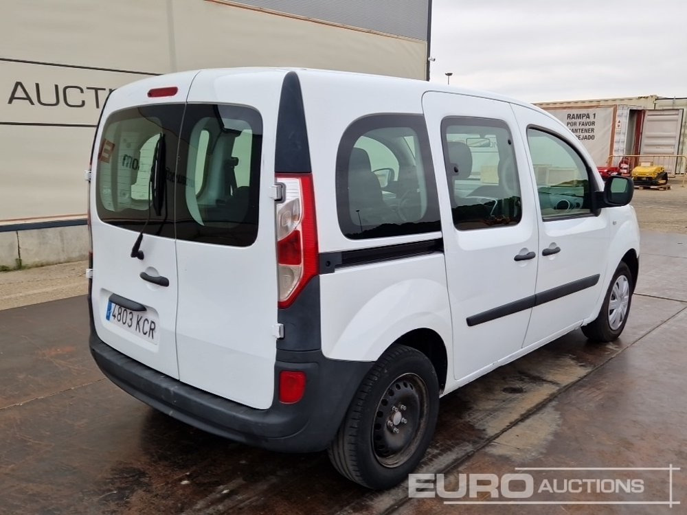 Renault Kangoo - Mali kombi: slika Renault Kangoo - Mali kombi Renault Kangoo - Mali kombi: slika Renault Kangoo - Mali kombi