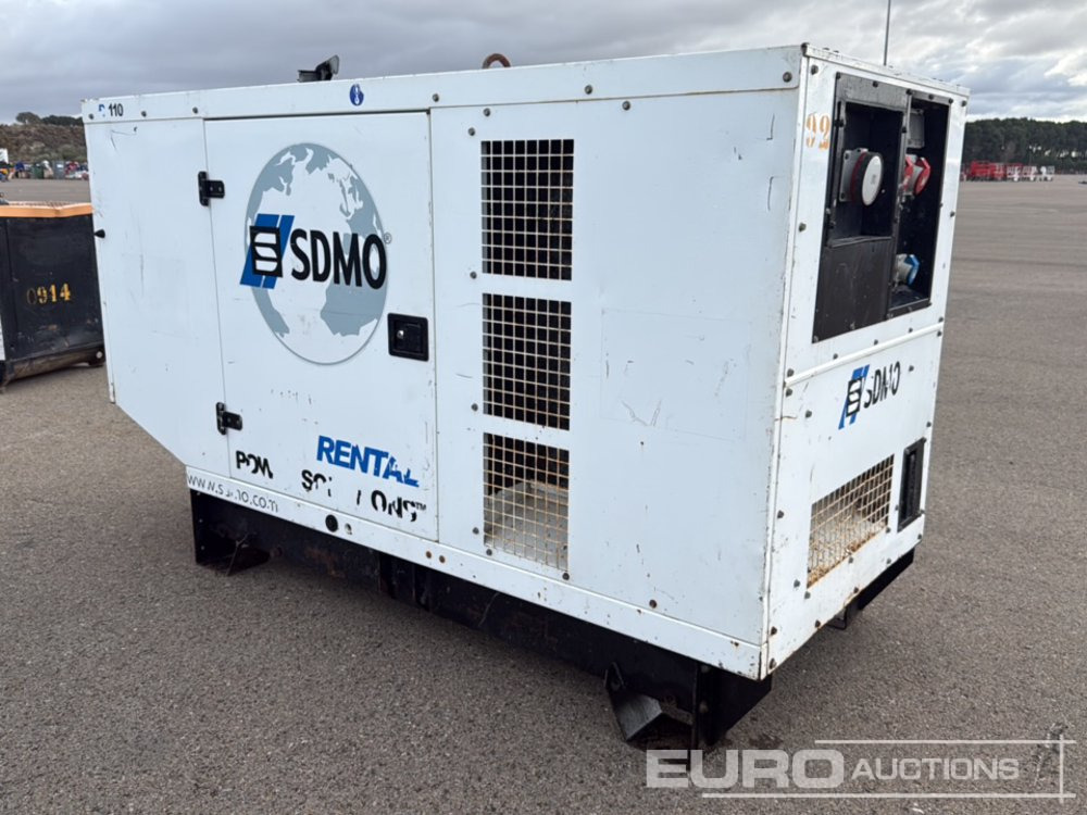 SDMO R110 K - Generatorski set: slika SDMO R110 K - Generatorski set SDMO R110 K - Generatorski set: slika SDMO R110 K - Generatorski set