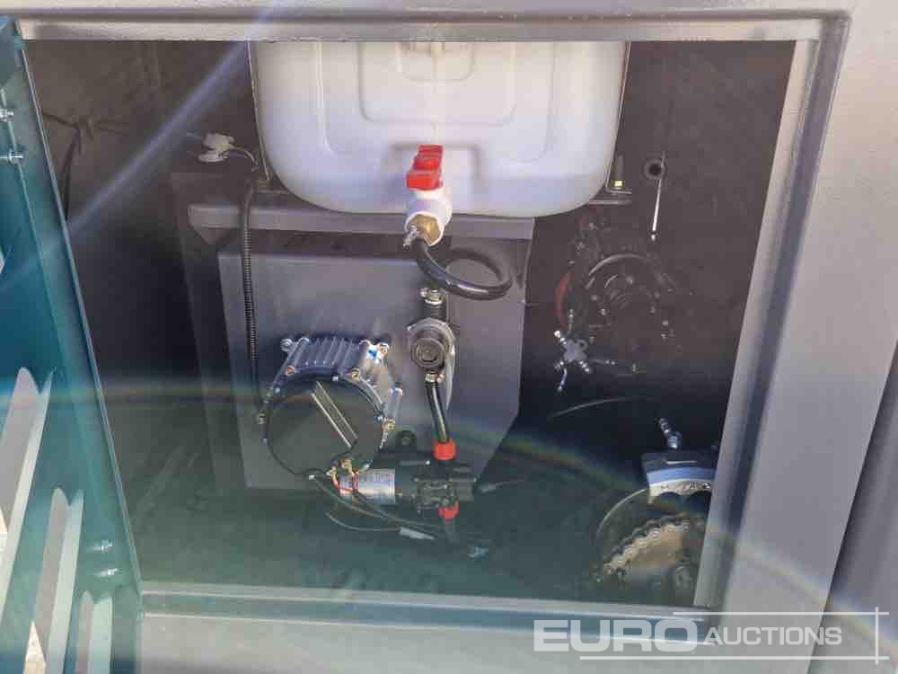 Unused 2025 Kaster S.2000 - Cestovna čistilica: slika Unused 2025 Kaster S.2000 - Cestovna čistilica Unused 2025 Kaster S.2000 - Cestovna čistilica: slika Unused 2025 Kaster S.2000 - Cestovna čistilica