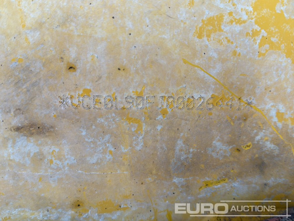 Utovarivač na kotačima Volvo L90F: slika Utovarivač na kotačima Volvo L90F