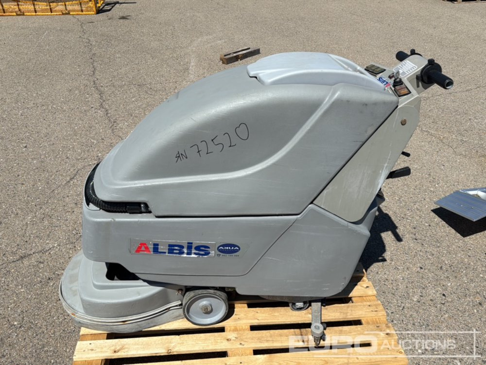 Walk Behind Road Sweeper / Barredora Manual - Građevinska oprema: slika Walk Behind Road Sweeper / Barredora Manual - Građevinska oprema Walk Behind Road Sweeper / Barredora Manual - Građevinska oprema: slika Walk Behind Road Sweeper / Barredora Manual - Građevinska oprema