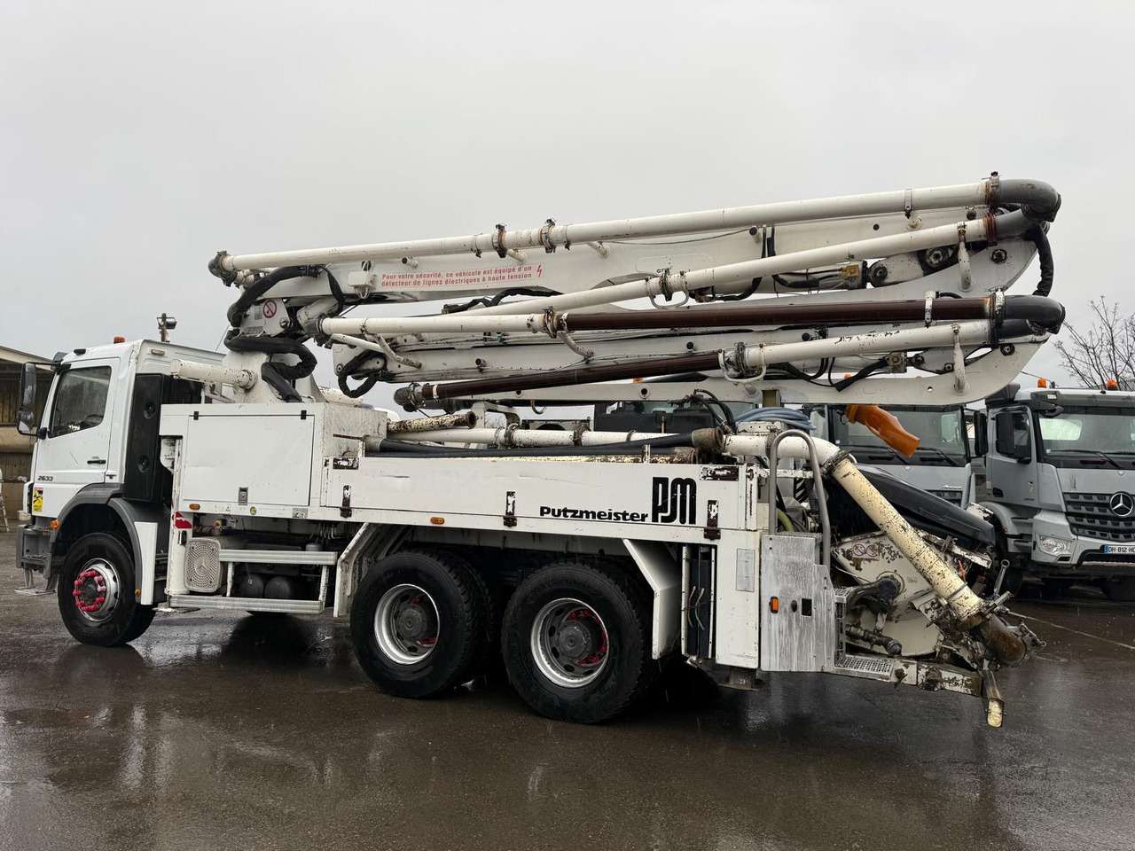 Camion pompe à béton 816-EQD-91 - Beton pumpa: slika Camion pompe à béton 816-EQD-91 - Beton pumpa Camion pompe à béton 816-EQD-91 - Beton pumpa: slika Camion pompe à béton 816-EQD-91 - Beton pumpa