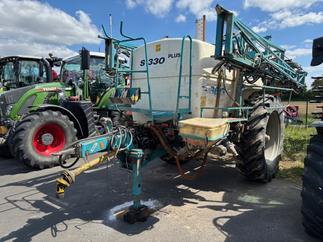 Amazone BBG S 330 Plus - Prskalica: slika Amazone BBG S 330 Plus - Prskalica Amazone BBG S 330 Plus - Prskalica: slika Amazone BBG S 330 Plus - Prskalica