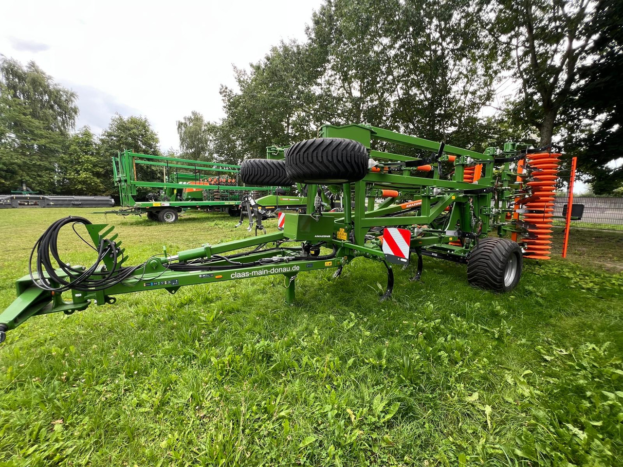 Zakup Amazone Grubber Cenius 5003-2TX Amazone Grubber Cenius 5003-2TX: slika Zakup Amazone Grubber Cenius 5003-2TX Amazone Grubber Cenius 5003-2TX