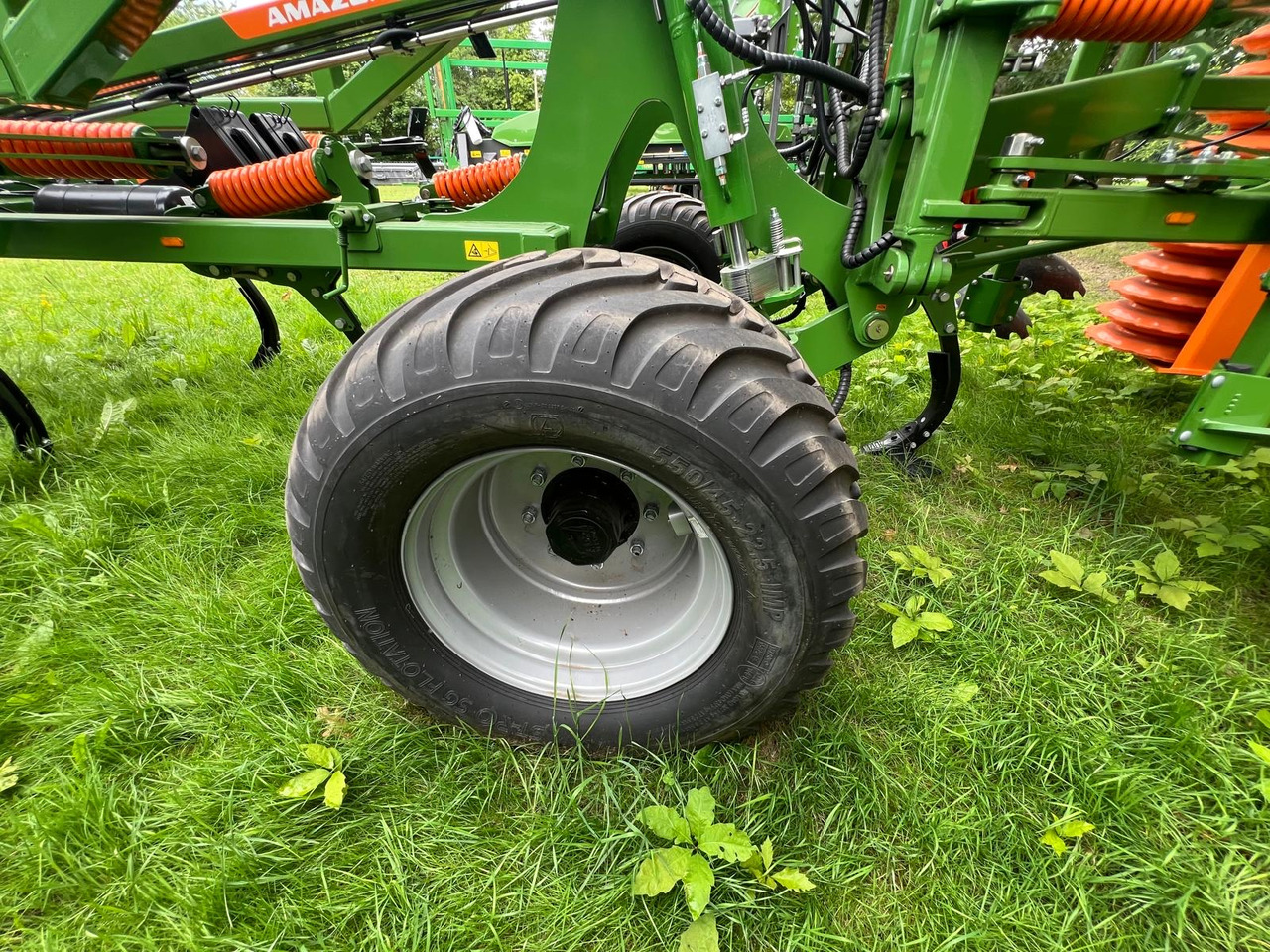 Amazone Grubber Cenius 5003-2TX - Kultivator: slika Amazone Grubber Cenius 5003-2TX - Kultivator Amazone Grubber Cenius 5003-2TX - Kultivator: slika Amazone Grubber Cenius 5003-2TX - Kultivator