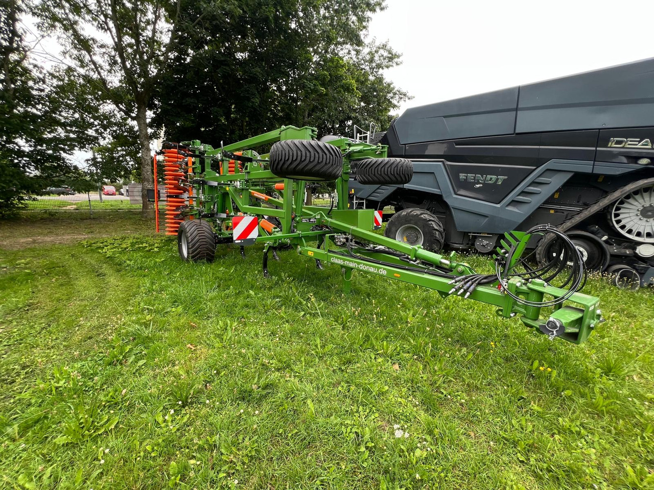 Zakup Amazone Grubber Cenius 5003-2TX Amazone Grubber Cenius 5003-2TX: slika Zakup Amazone Grubber Cenius 5003-2TX Amazone Grubber Cenius 5003-2TX