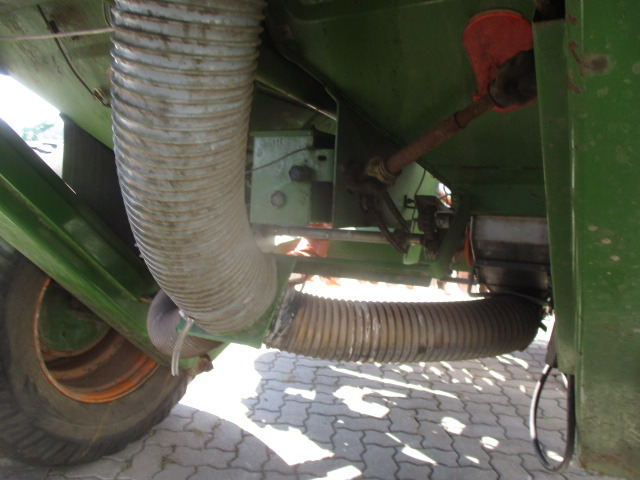 Amazone MC 601 - Sijačica: slika Amazone MC 601 - Sijačica Amazone MC 601 - Sijačica: slika Amazone MC 601 - Sijačica