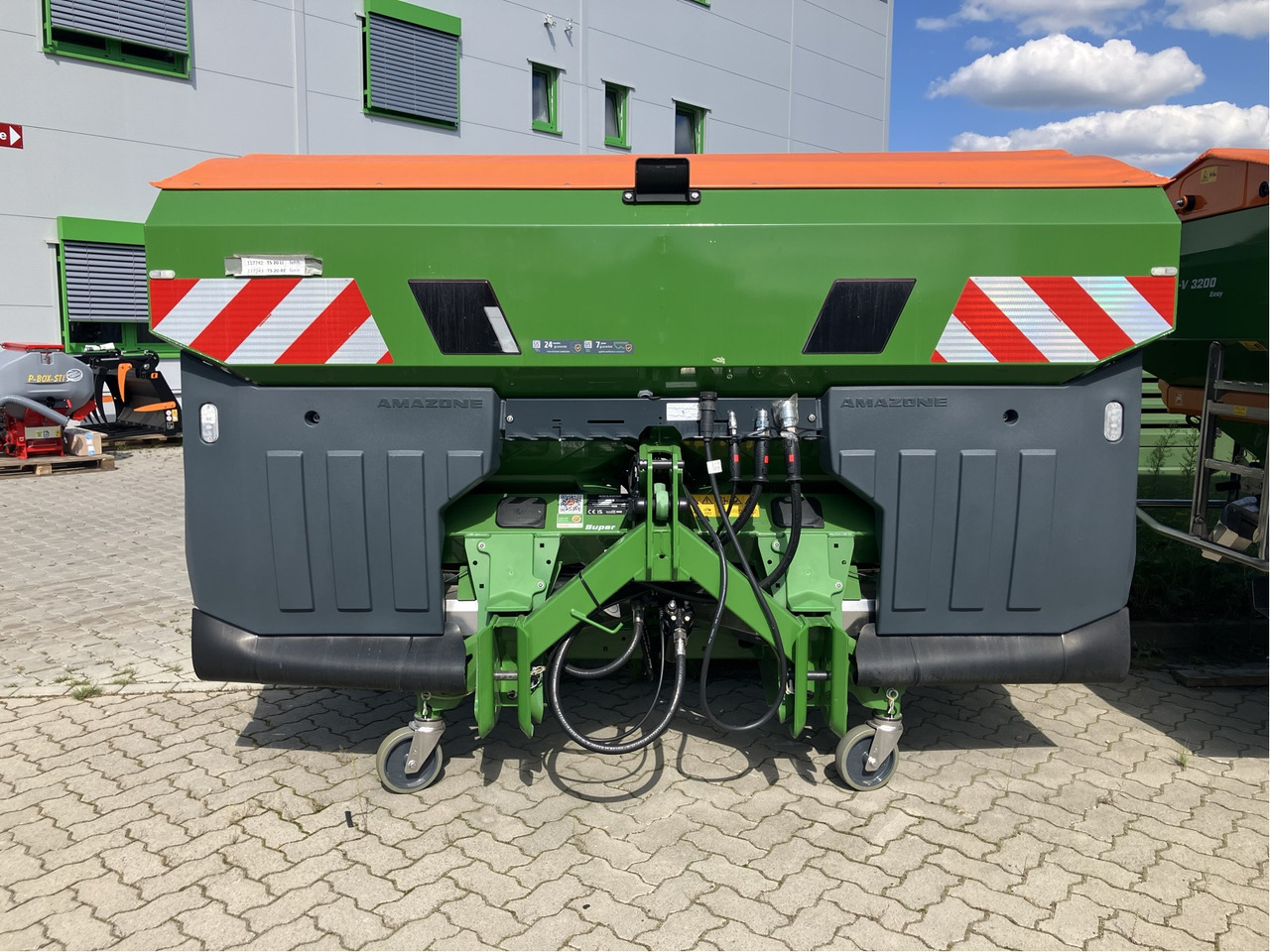 Amazone ZA-TS Hydro 3200 Super - Prskalica: slika Amazone ZA-TS Hydro 3200 Super - Prskalica Amazone ZA-TS Hydro 3200 Super - Prskalica: slika Amazone ZA-TS Hydro 3200 Super - Prskalica