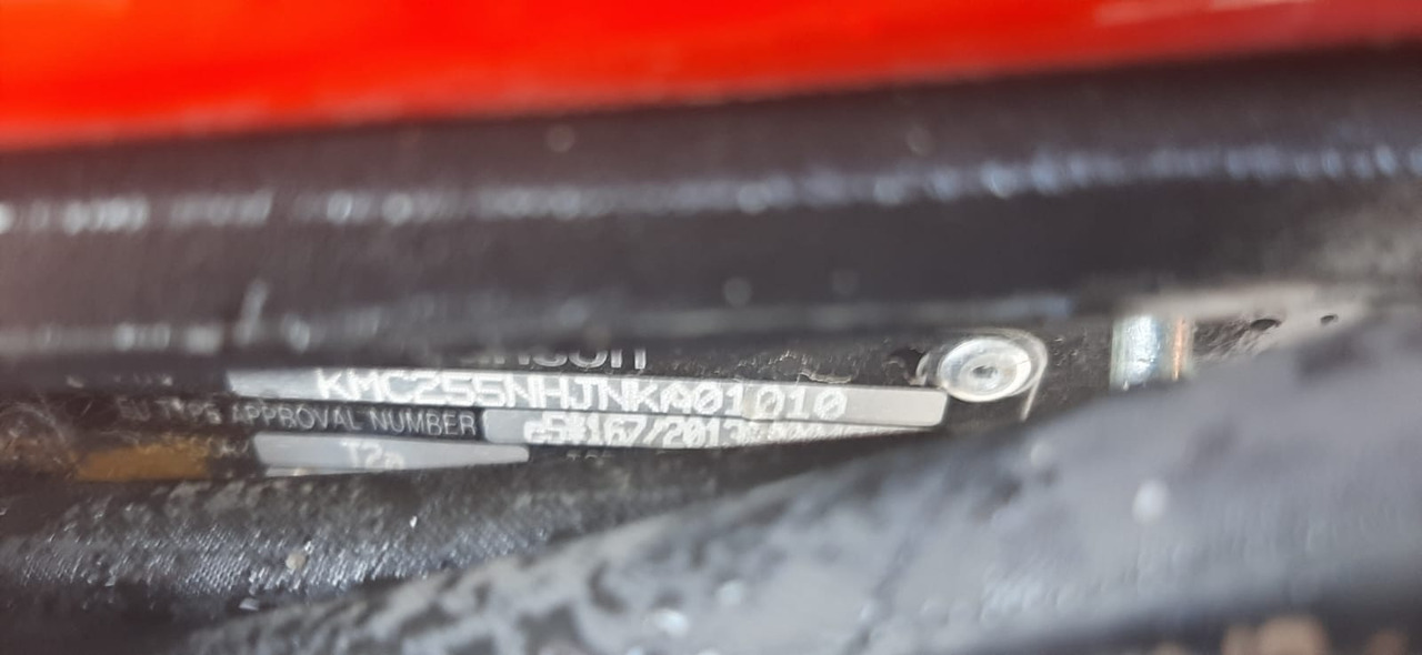 Branson Branson 2505H - Traktor: slika Branson Branson 2505H - Traktor Branson Branson 2505H - Traktor: slika Branson Branson 2505H - Traktor