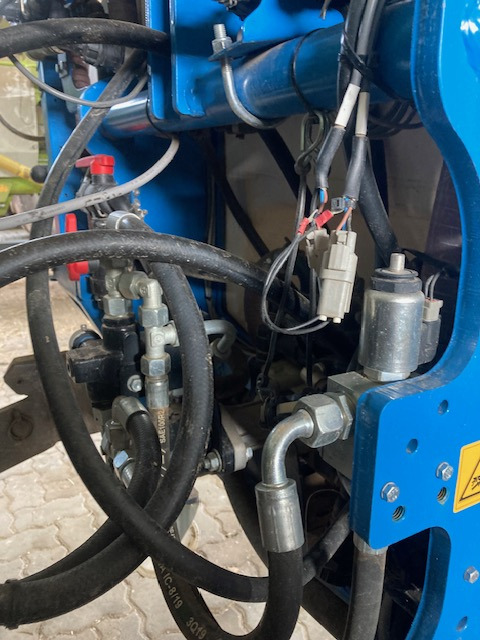 Bräutigam Frontfass - Prskalica: slika Bräutigam Frontfass - Prskalica Bräutigam Frontfass - Prskalica: slika Bräutigam Frontfass - Prskalica