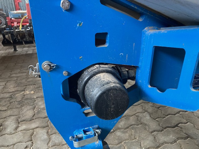 Bräutigam Frontfass - Prskalica: slika Bräutigam Frontfass - Prskalica Bräutigam Frontfass - Prskalica: slika Bräutigam Frontfass - Prskalica