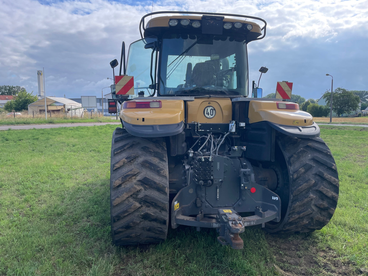 Challenger MT 875 E - Traktor: slika Challenger MT 875 E - Traktor Challenger MT 875 E - Traktor: slika Challenger MT 875 E - Traktor