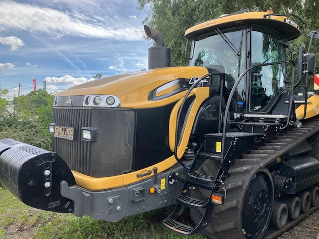 Challenger MT 875 E - Traktor gusjeničar: slika Challenger MT 875 E - Traktor gusjeničar Challenger MT 875 E - Traktor gusjeničar: slika Challenger MT 875 E - Traktor gusjeničar