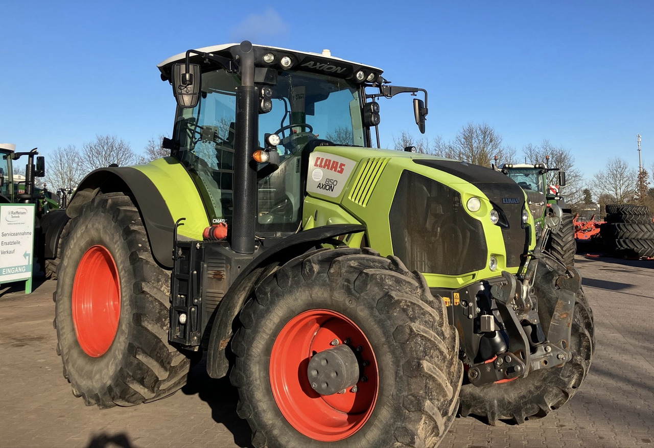 Claas Axion 850 C-Matic - Traktor: slika Claas Axion 850 C-Matic - Traktor Claas Axion 850 C-Matic - Traktor: slika Claas Axion 850 C-Matic - Traktor