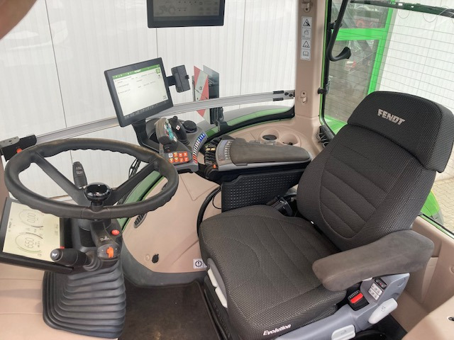 Fendt 1050 Vario Gen3 Profi Setting2 - Traktor: slika Fendt 1050 Vario Gen3 Profi Setting2 - Traktor Fendt 1050 Vario Gen3 Profi Setting2 - Traktor: slika Fendt 1050 Vario Gen3 Profi Setting2 - Traktor