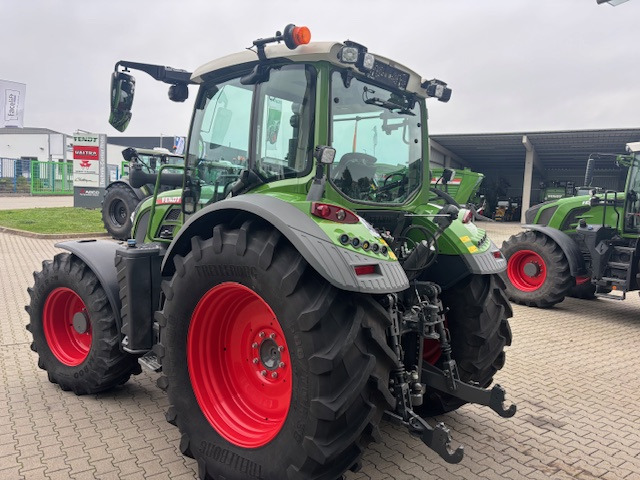 Fendt 516 Vario Gen3 Power Sett.2 - Traktor: slika Fendt 516 Vario Gen3 Power Sett.2 - Traktor Fendt 516 Vario Gen3 Power Sett.2 - Traktor: slika Fendt 516 Vario Gen3 Power Sett.2 - Traktor